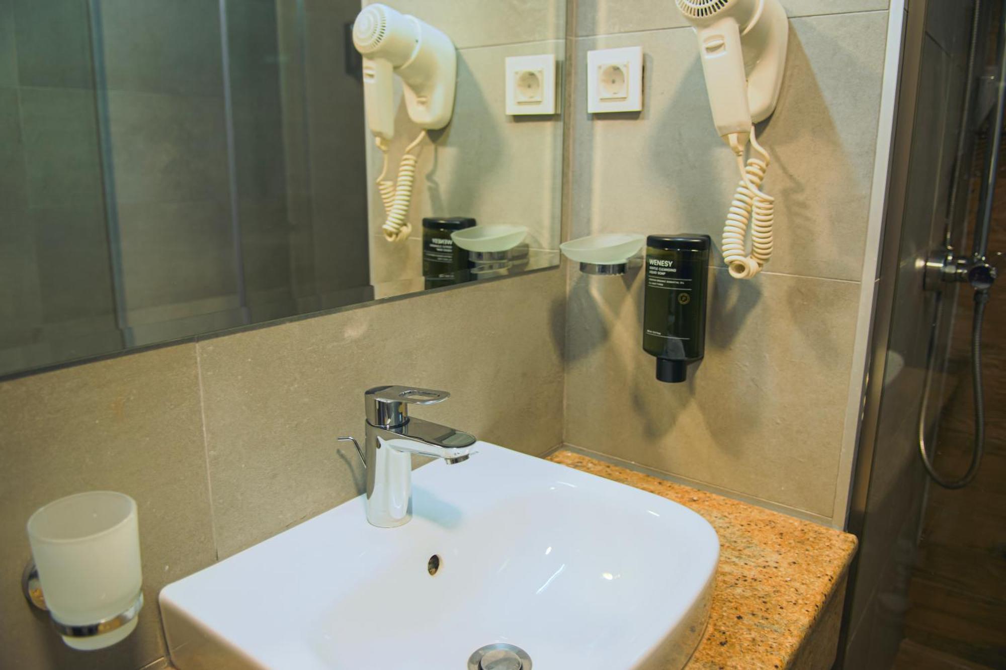Ohrid Luxury Studios Экстерьер фото